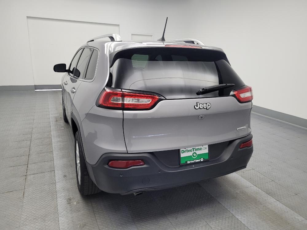 used 2018 Jeep Cherokee car, priced at $14,995