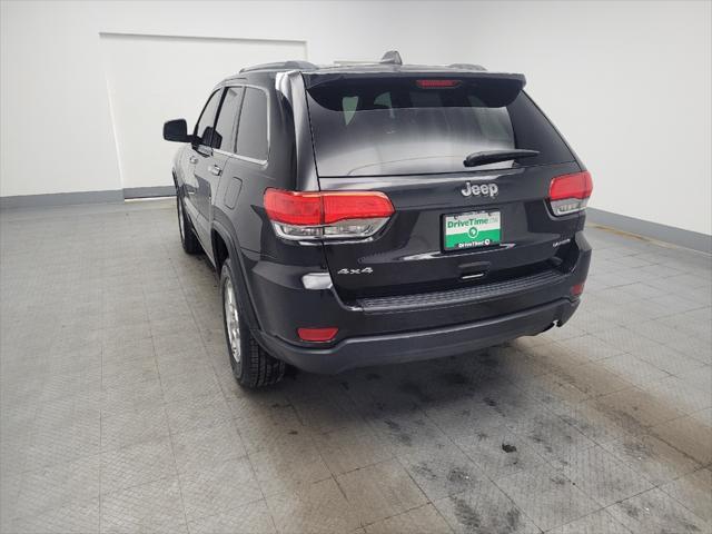 used 2016 Jeep Grand Cherokee car, priced at $17,195