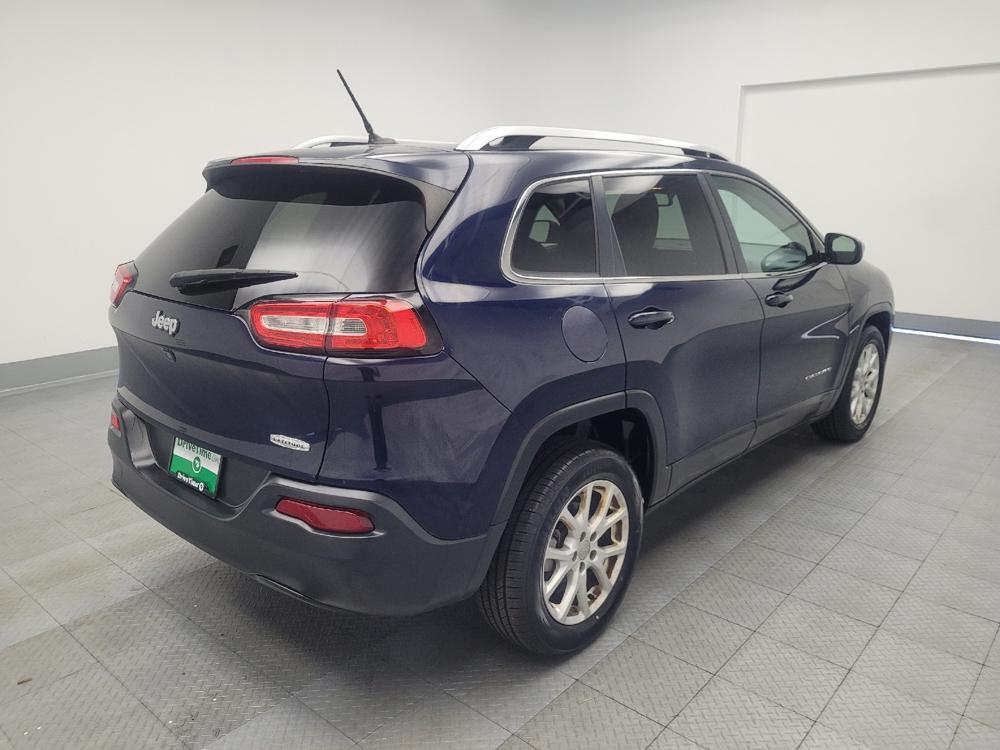 used 2016 Jeep Cherokee car, priced at $11,095
