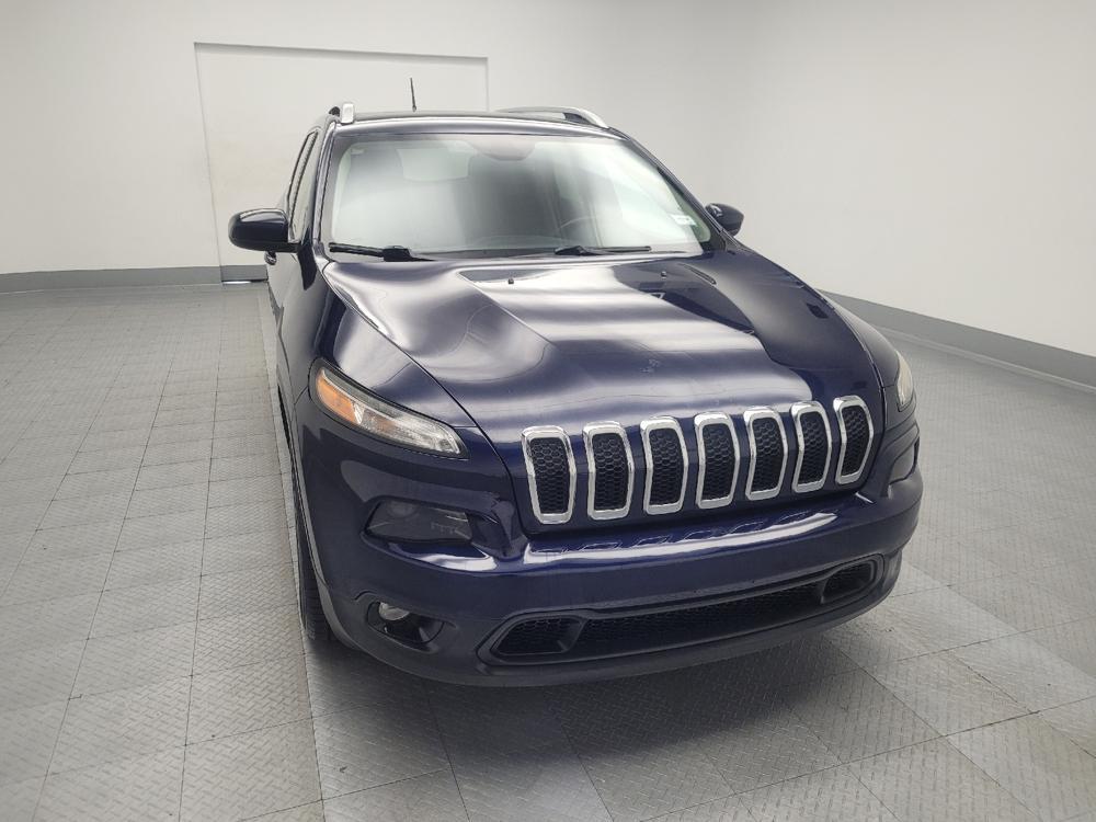 used 2016 Jeep Cherokee car, priced at $11,095