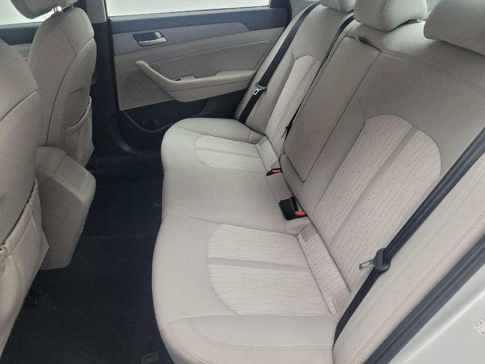 used 2016 Hyundai Sonata Hybrid car, priced at $13,295