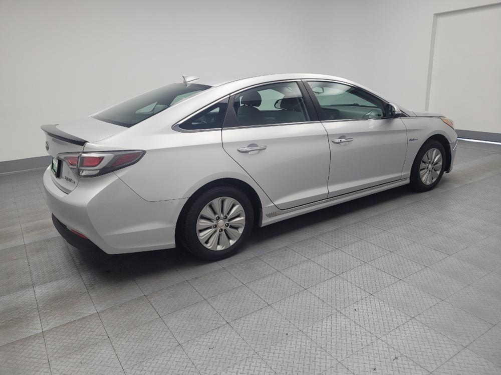 used 2016 Hyundai Sonata Hybrid car, priced at $13,295
