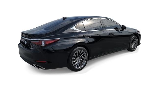 new 2024 Lexus ES 350 car, priced at $51,615