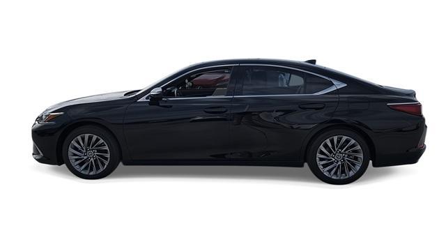 new 2024 Lexus ES 350 car, priced at $51,615