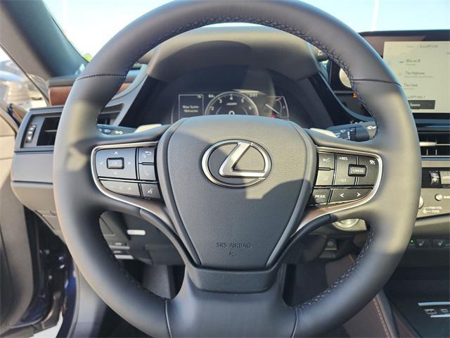 new 2025 Lexus ES 350 car, priced at $49,874