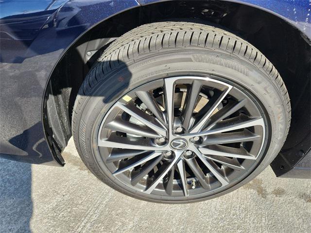 new 2025 Lexus ES 350 car, priced at $48,184