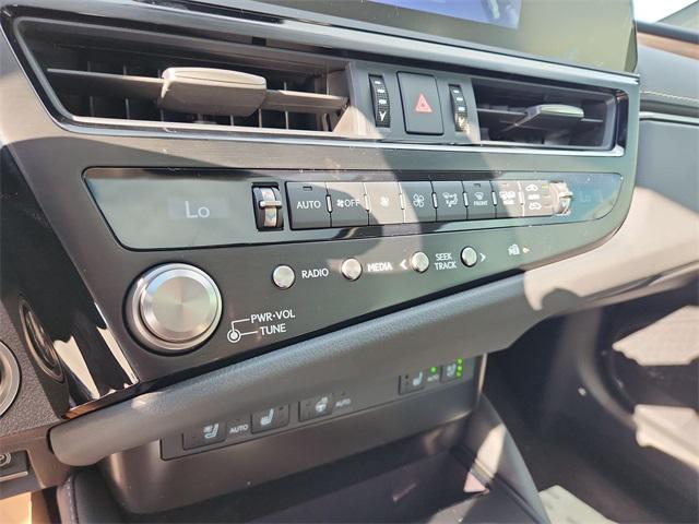 new 2025 Lexus ES 350 car, priced at $48,184