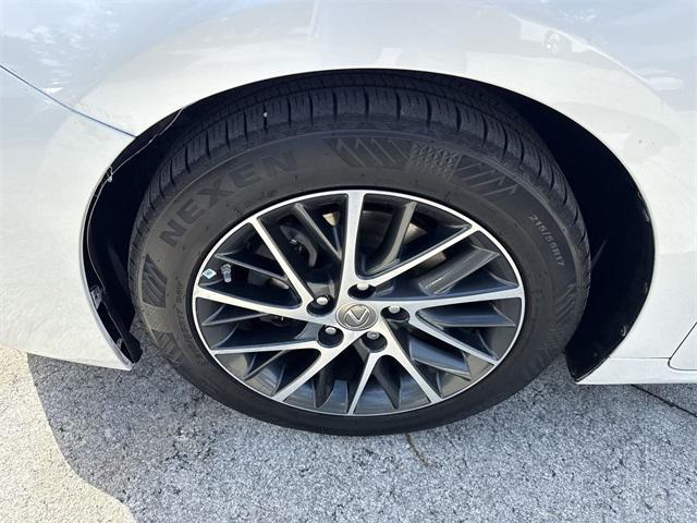 used 2018 Lexus ES 350 car, priced at $17,498