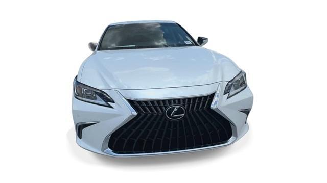 new 2024 Lexus ES 300h car, priced at $54,405