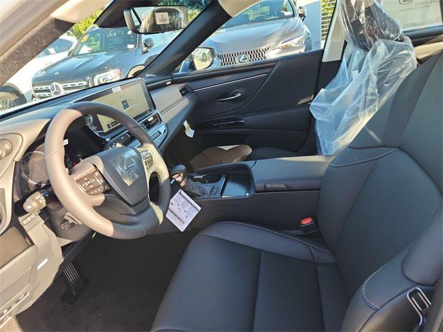 new 2025 Lexus ES 350 car, priced at $50,594