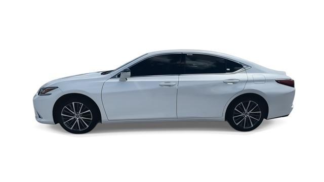 new 2025 Lexus ES 350 car, priced at $48,534