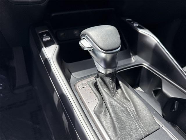 used 2023 Kia Sorento car, priced at $30,498