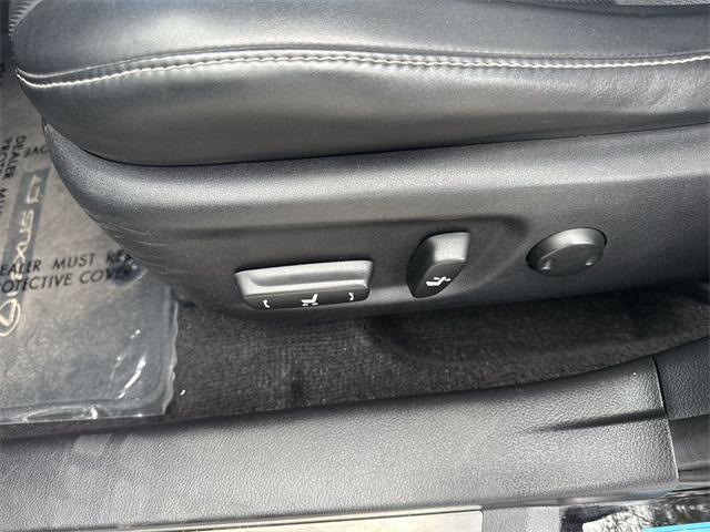 used 2016 Lexus CT 200h car, priced at $12,998