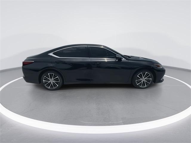 new 2025 Lexus ES 350 car, priced at $48,034