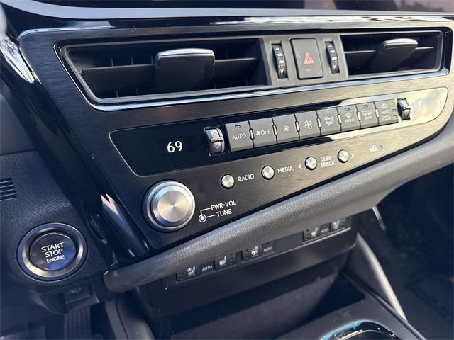 used 2023 Lexus ES 350 car, priced at $36,898