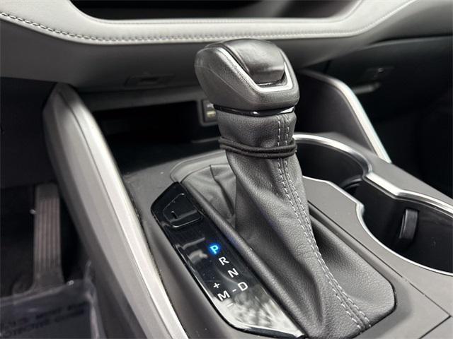 used 2022 Toyota Highlander car, priced at $26,998