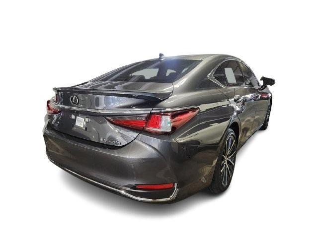 new 2025 Lexus ES 300h car, priced at $51,194