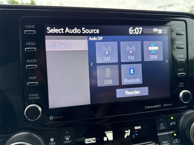 used 2022 Toyota Highlander car, priced at $32,998