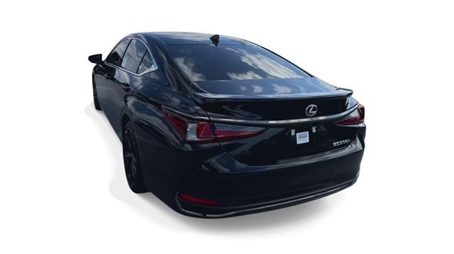 new 2024 Lexus ES 300h car, priced at $57,220