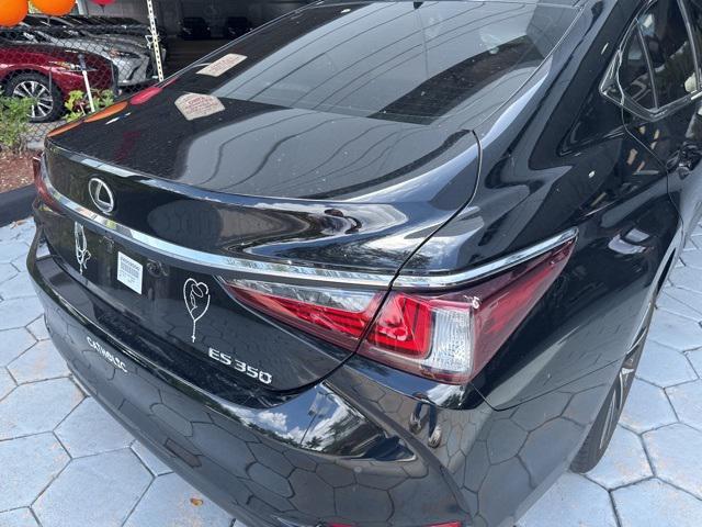 used 2024 Lexus ES 350 car