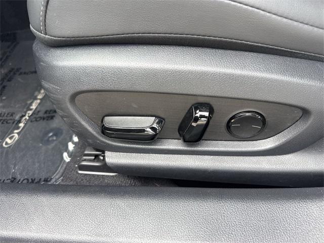 used 2023 Lexus ES 350 car, priced at $35,998