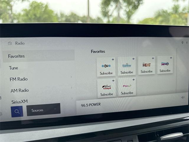 used 2023 Lexus ES 350 car, priced at $35,998