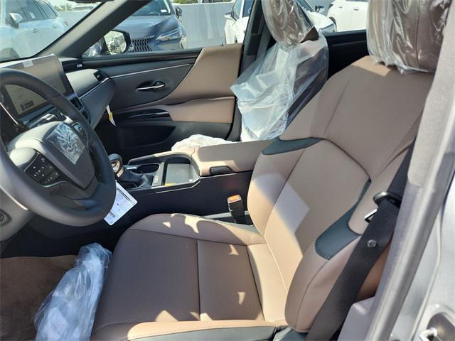 new 2025 Lexus ES 350 car, priced at $50,374