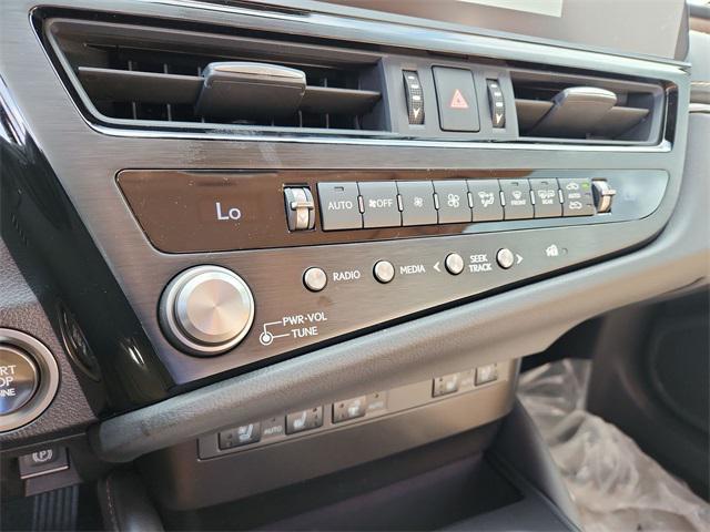 new 2025 Lexus ES 350 car, priced at $48,864