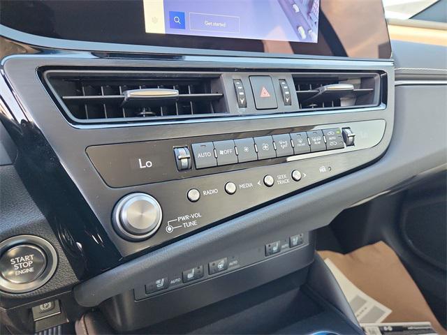 new 2025 Lexus ES 350 car, priced at $47,735