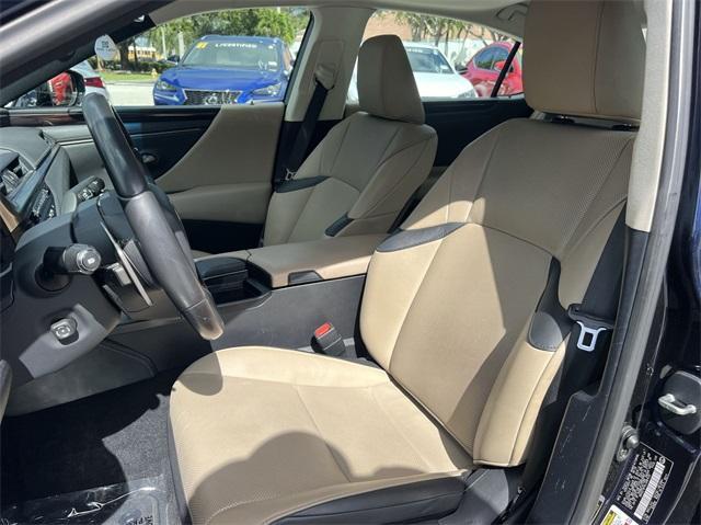 used 2020 Lexus ES 350 car, priced at $27,998