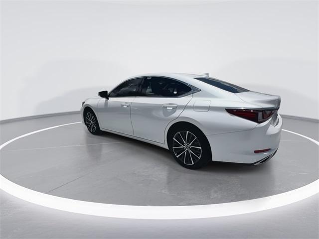 new 2024 Lexus ES 350 car, priced at $48,105