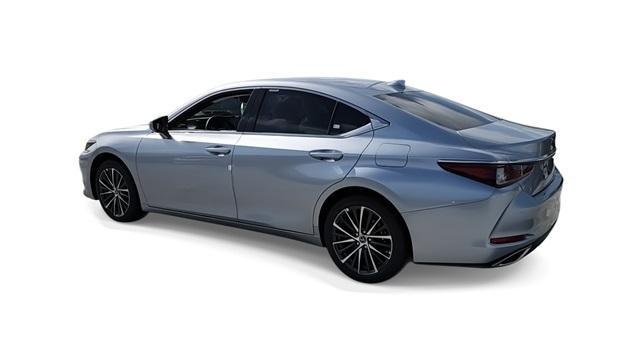 new 2025 Lexus ES 350 car, priced at $48,534