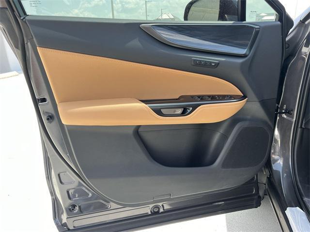 new 2025 Lexus NX 250 car, priced at $46,610