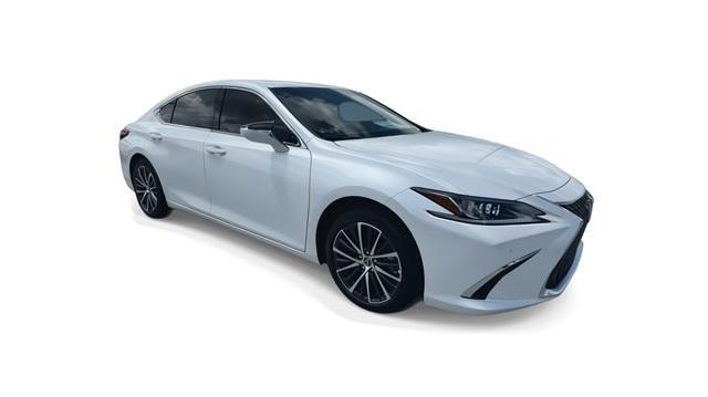 new 2025 Lexus ES 350 car, priced at $48,534