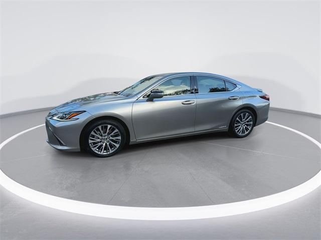 used 2021 Lexus ES 300h car, priced at $32,798