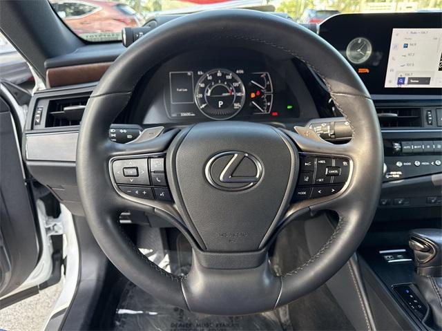 used 2023 Lexus ES 350 car, priced at $37,998