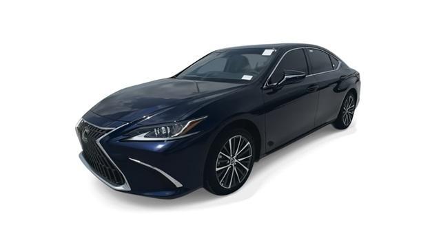 new 2025 Lexus ES 300h car, priced at $50,694