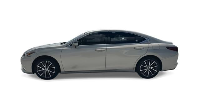 new 2025 Lexus ES 350 car, priced at $48,034