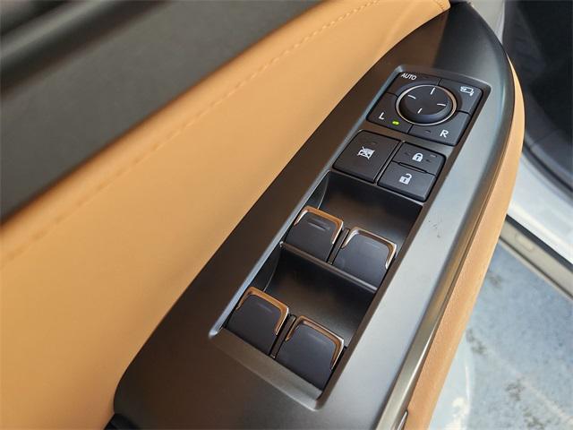 new 2025 Lexus NX 250 car, priced at $46,224