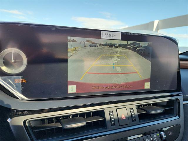 new 2025 Lexus ES 350 car, priced at $49,874