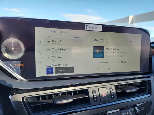 new 2025 Lexus ES 350 car, priced at $49,874