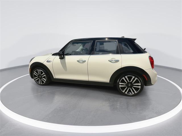 used 2019 MINI Hardtop car, priced at $18,998