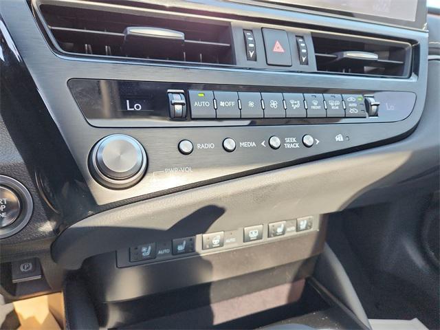new 2025 Lexus ES 350 car, priced at $50,094
