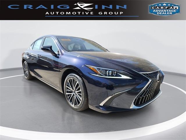 new 2025 Lexus ES 300h car, priced at $50,689