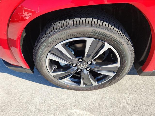 new 2025 Lexus UX 300h car, priced at $43,159