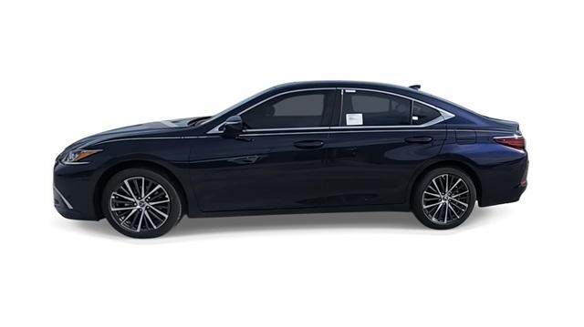 new 2025 Lexus ES 350 car, priced at $48,034