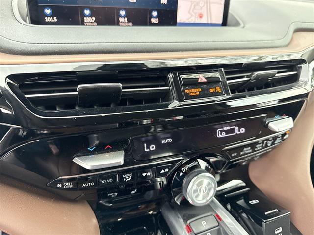used 2023 Acura MDX car, priced at $36,498