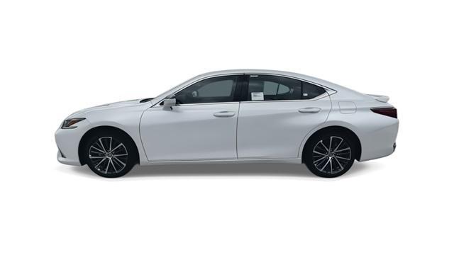 new 2025 Lexus ES 300h car, priced at $51,169