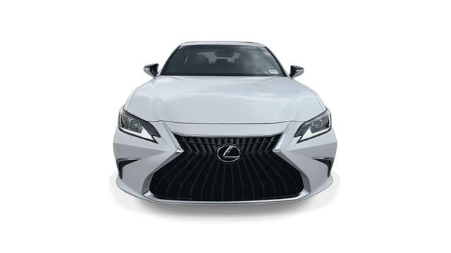 new 2025 Lexus ES 300h car, priced at $51,169