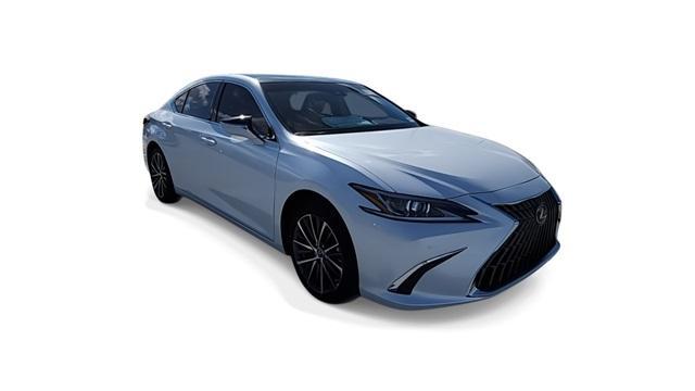 new 2025 Lexus ES 350 car, priced at $50,374